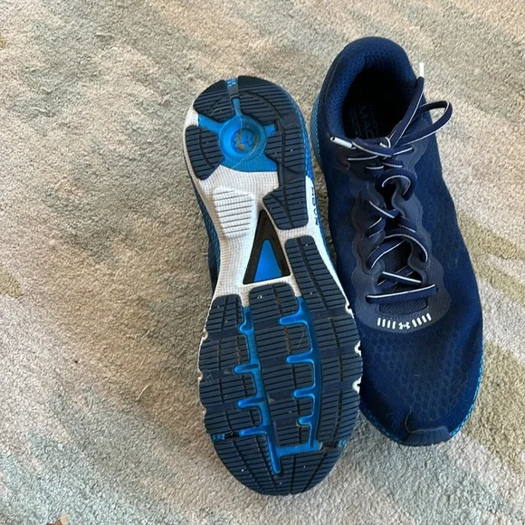 Men’s size 10 Under Armor machina 2 blue tooth running shoes - Picture 4 of 8